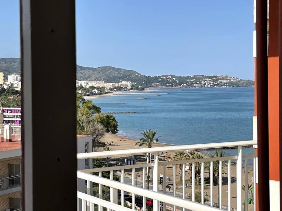 베니카씸 Incredible Seafront With Sunrise And Sunset Views 아파트 외부 사진